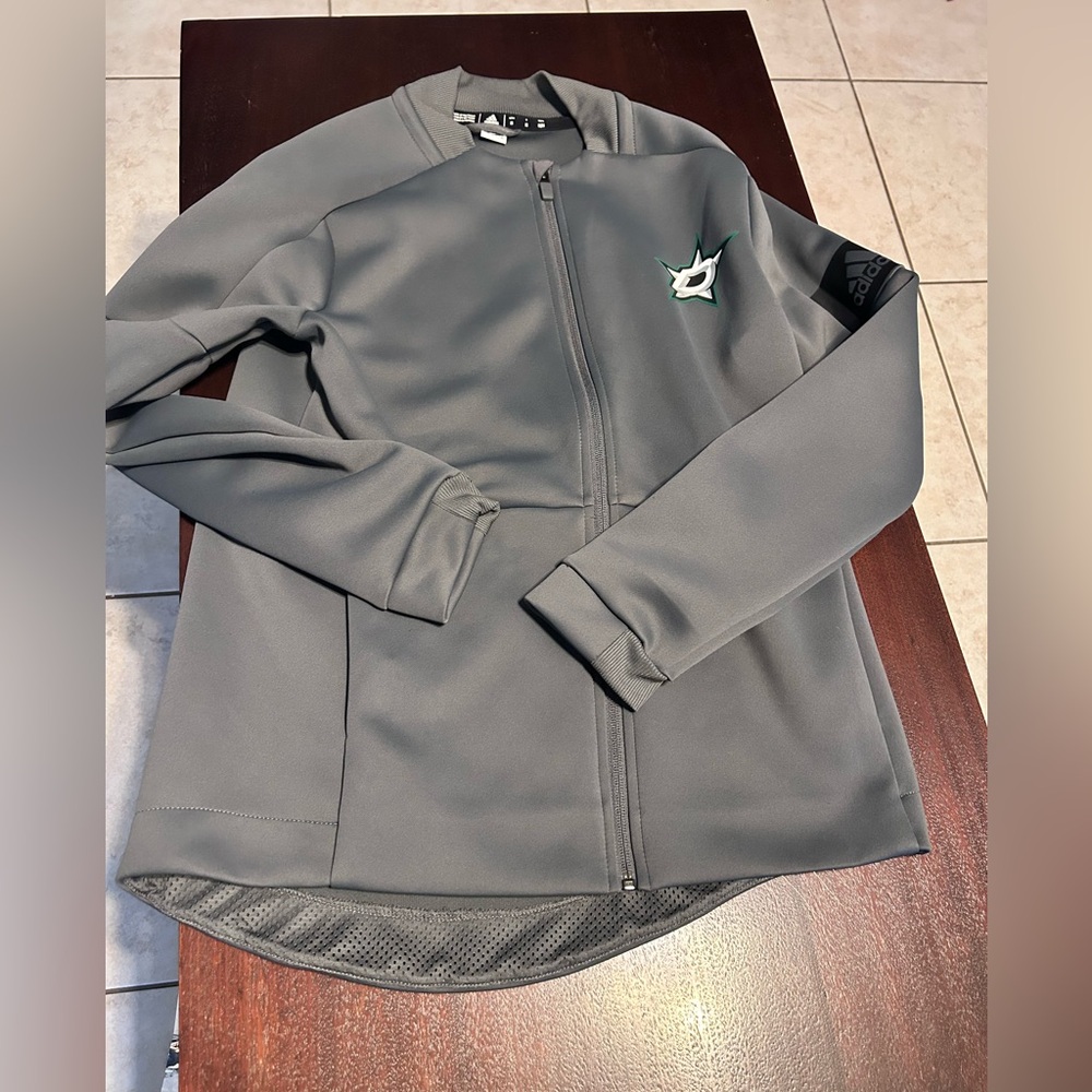 adidas Gray Full-Zip Women's Jacket with Subtle Logo